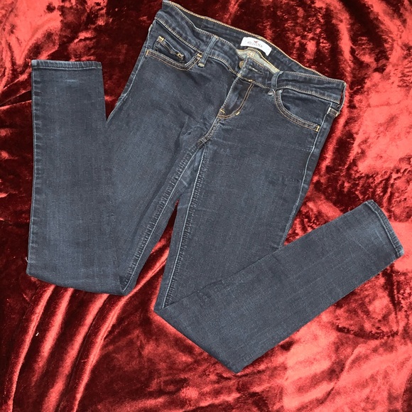 🌟3 for 30🌟Hollister skinny jeans - Picture 3 of 3